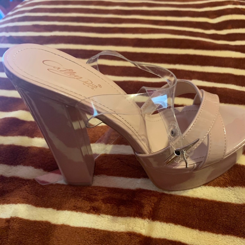 Tan heels